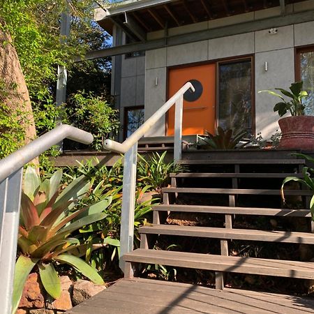 Tranquil Garden Apartment With Living Room Wollongong Ngoại thất bức ảnh